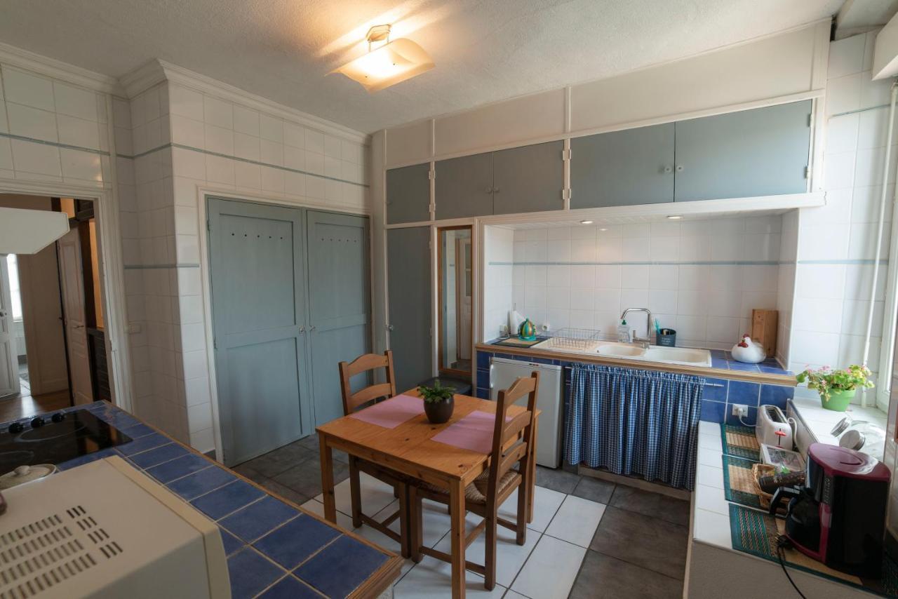 Appartement De 2 Chambres Au 1Er Etage Каркасон Екстериор снимка